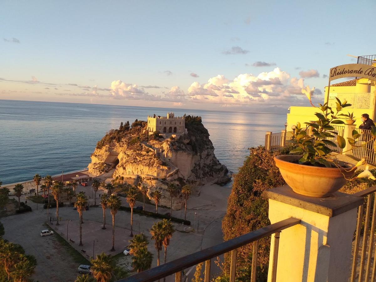 Borgo Di Santa Barbara Hotell Santa Domenica  Exteriör bild