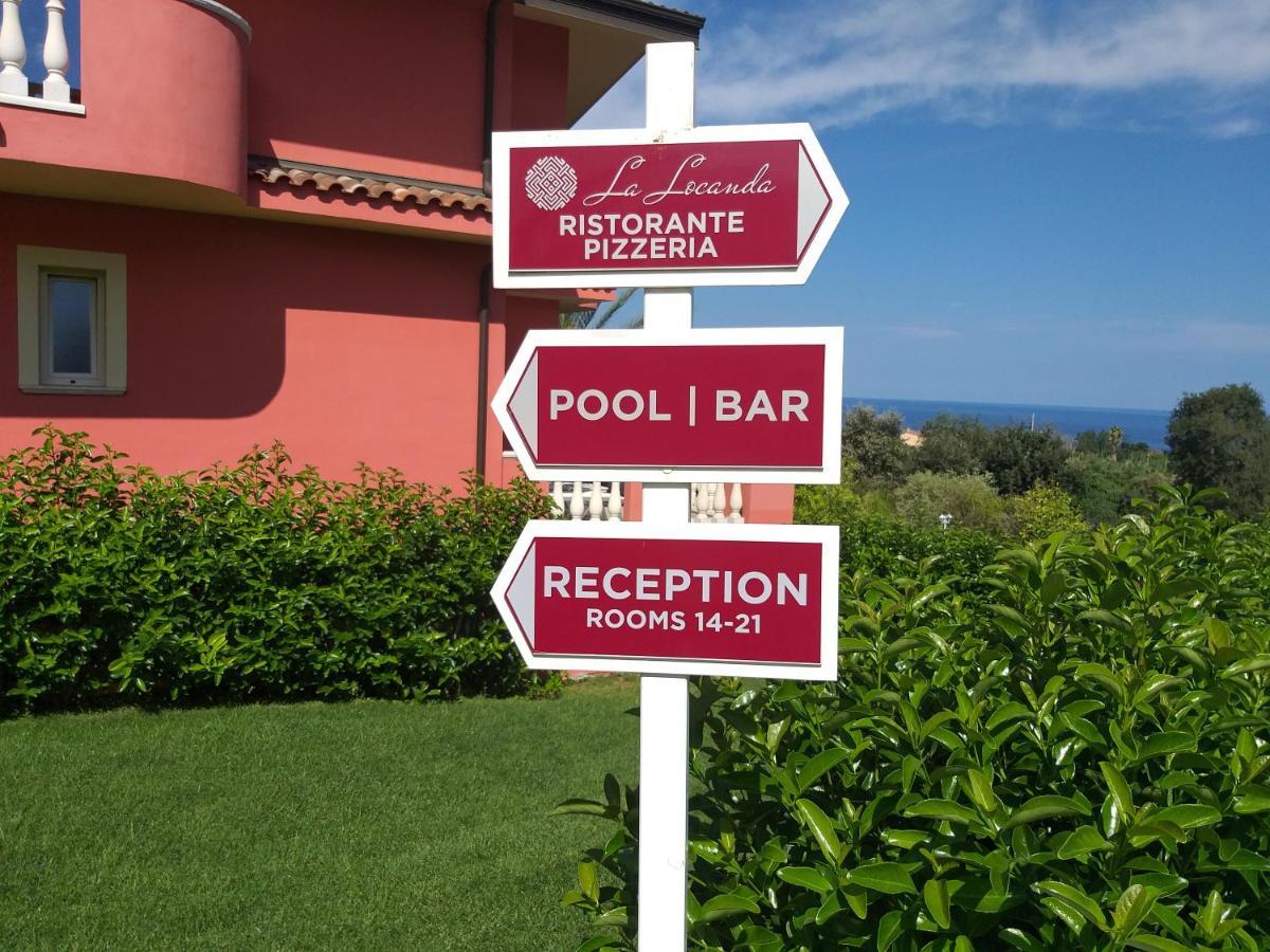 Borgo Di Santa Barbara Hotell Santa Domenica  Exteriör bild